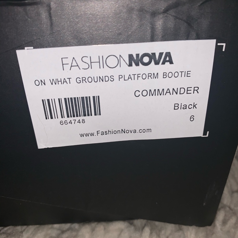 Boots - Picture 6 of 7